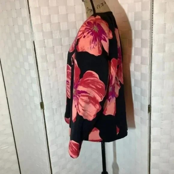 Victor Costa floral blazer size medium - Picture 7 of 9
